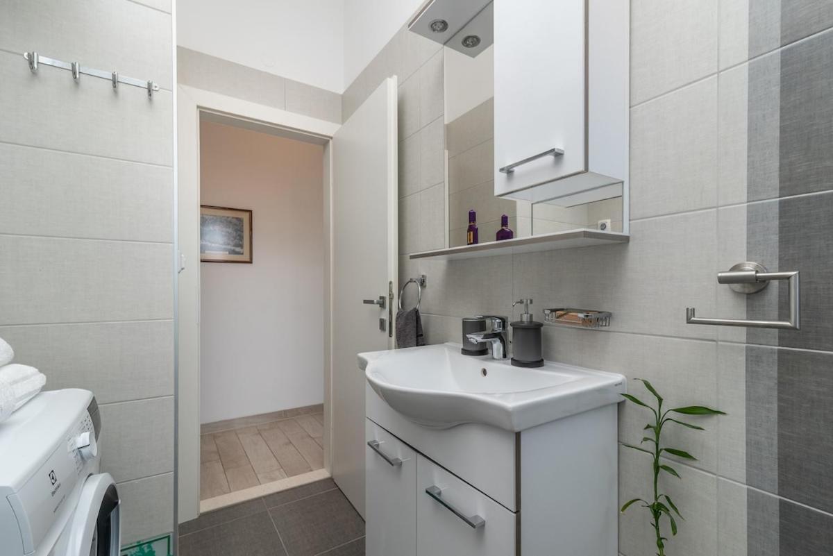 Apartman Spiro Trogir Bagian luar foto
