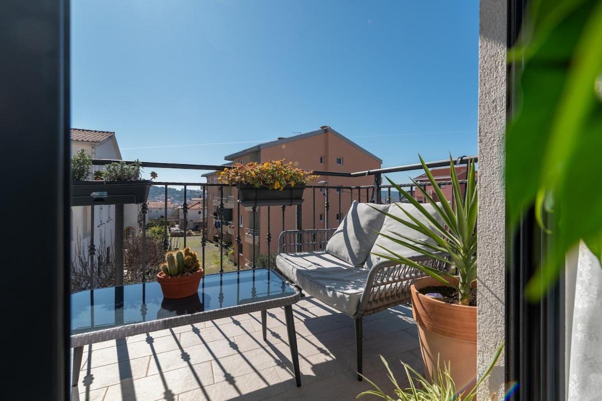 Apartman Spiro Trogir Bagian luar foto